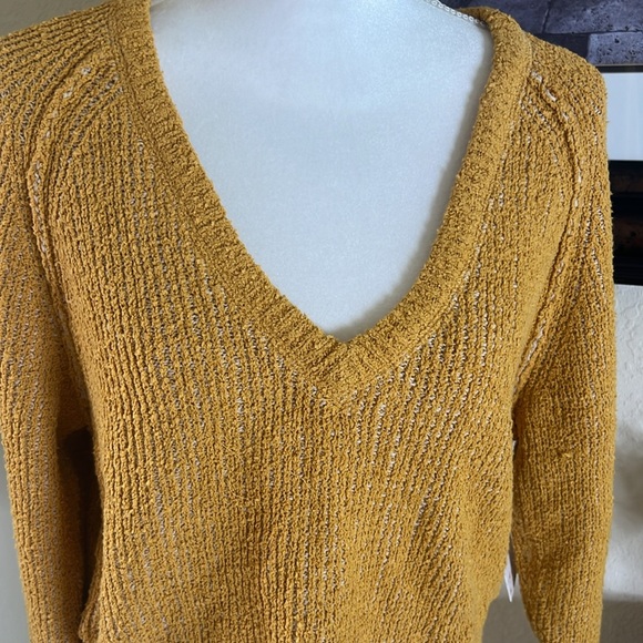 Free People Womens Cropped Knit Sweater - Picture 9 of 14